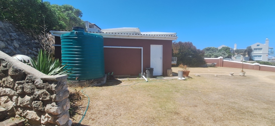 5 Bedroom Property for Sale in Witsand Western Cape